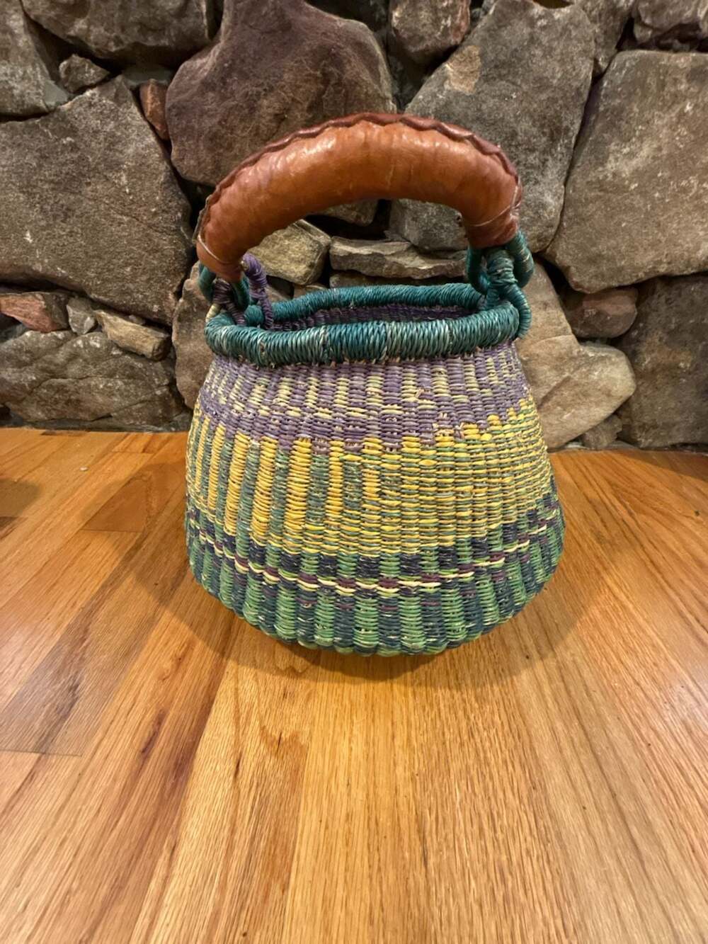 Handmade African Bolga Basket with Leather Handle - Picture 5 of 8